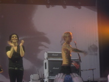 Placebo / The Horrors / Silversun Pickups on Dec 12, 2009 [910-small]