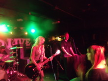 The Creepshow / Buster Shuffle / The Hyperjax / The Medicine Bow on Dec 8, 2010 [582-small]