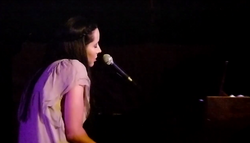 Nerina Pallot on May 4, 2012 [921-small]