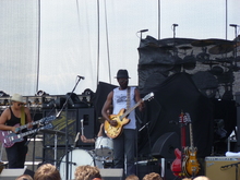 Gary Clark Jr. / Titus Andronicus / Best Coast / Charred Walls of the Damned / Ghost / Metallica  on Jun 24, 2012 [936-small]