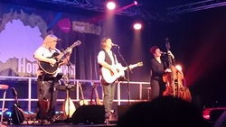 Show of Hands / Phillip Henry & Hannah Martin / The Fair Rain on Oct 18, 2014 [507-small]
