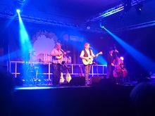 Show of Hands / Phillip Henry & Hannah Martin / The Fair Rain on Oct 18, 2014 [508-small]