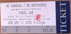 Sleater-Kinney / Pearl Jam on Sep 11, 2005 [634-small]