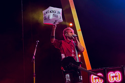 5 Seconds of Summer / Charlotte Sands / AR/CO on Oct 5, 2023 [097-small]