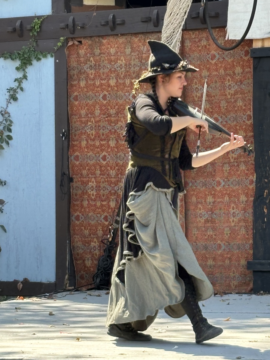 Sep 21, 2024 The Jackdaws at Waynesville, Ohio, United States