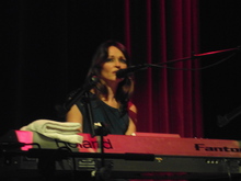 Sharon Corr (Feb 25, 2014) Yoshi's, San Francisco CA, Sharon corr on Feb 25, 2014 [674-small]
