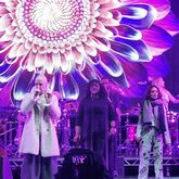James / Inspiral Carpet / Magic Numbers / Johnny Marr on Jul 6, 2024 [553-small]