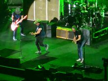 Pearl Jam / Glen Hansard on Sep 12, 2024 [581-small]