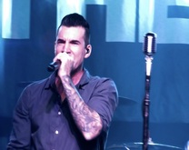 Theory of a Deadman / Ayron Jones on Oct 7, 2017 [005-small]