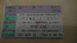 Pink Floyd on Apr 16, 1994 [890-small]