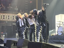 The Hives / Bad Nerves on Oct 2, 2024 [029-small]