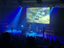 Slowdive / Deary / Whitelands on Oct 4, 2024 [378-small]