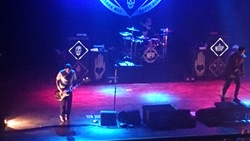 Yellowcard / New Found Glory / Tigers Jaw on Nov 8, 2015 [976-small]