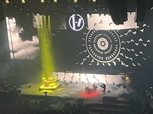 Twenty One Pilots / Balu Brigada on Oct 5, 2024 [996-small]