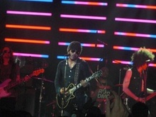 Lenny Kravitz / K'naan / Questlove on Oct 14, 2009 [176-small]