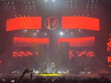 Twenty One Pilots / Balu Brigada on Oct 5, 2024 [573-small]