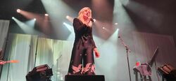 Liz Phair / Blondshell on Nov 17, 2023 [441-small]