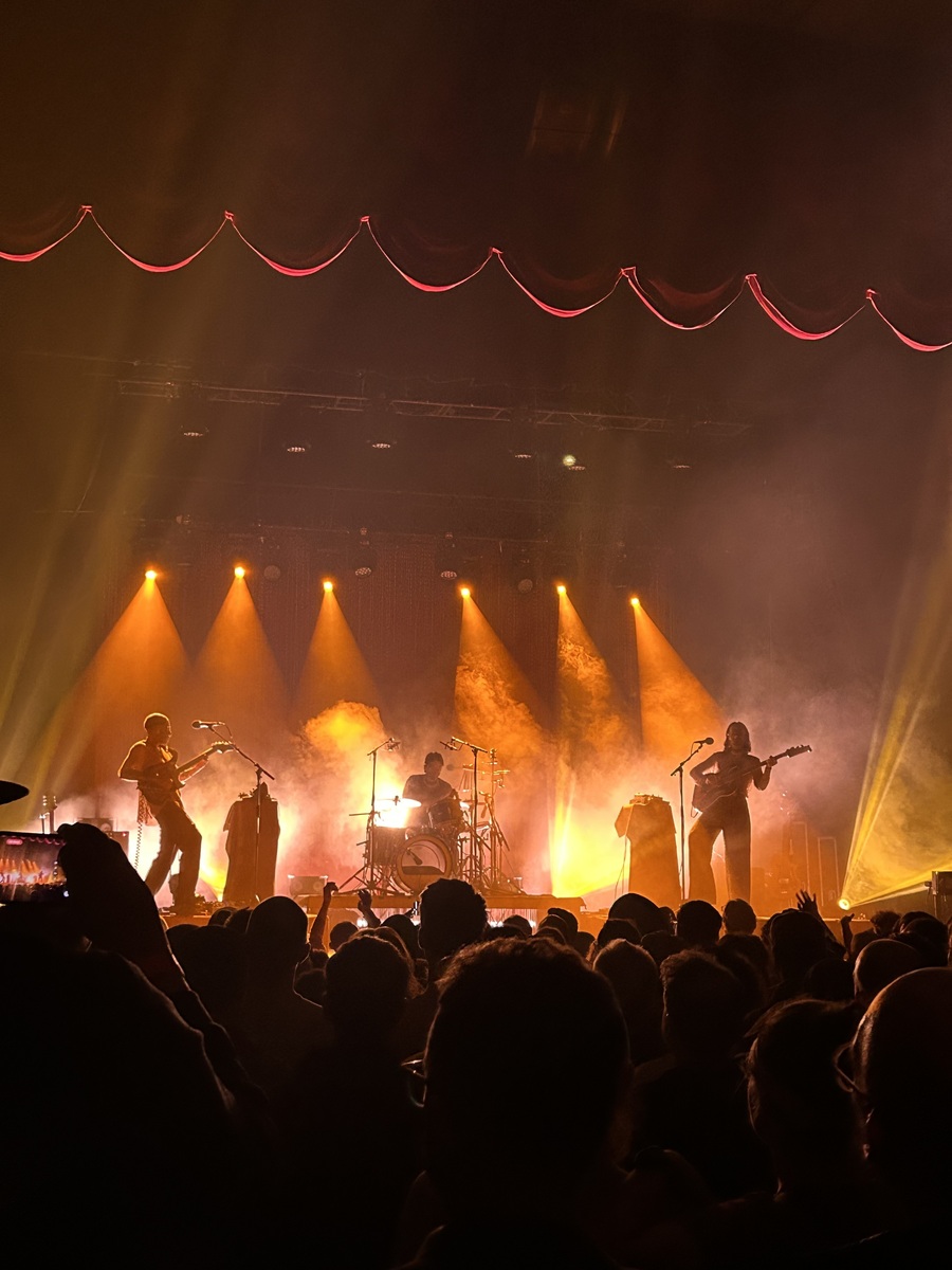 Oct 16, 2024 Glass Beams at Variety Playhouse Atlanta, United