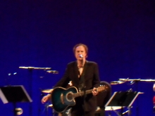 Ray Davies on May 4, 2010 [731-small]