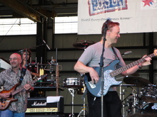 Gary Sinise and the Lt. Dan Band on Apr 23, 2010 [644-small]