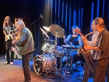 Hans Dulfer on Jul 6, 2024 [993-small]