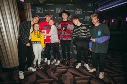 Why Don't We / EBEN / Dennis Coleman on Oct 28, 2019 [280-small]