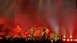 Paramore / Elke on Mar 9, 2023 [608-small]