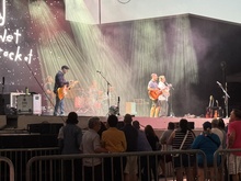 tags: Toad the Wet Sprocket, The BayCare Sound - Barenaked Ladies / Toad the Wet Sprocket on Oct 23, 2024 [676-small]