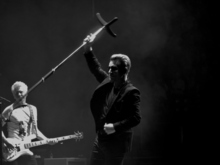 U2 on Oct 29, 2015 [735-small]