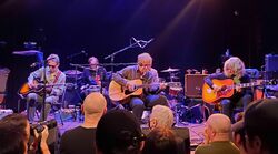 Yo La Tengo / The Feelies / Ronny Chieng on Dec 10, 2023 [952-small]