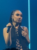 Leigh-Anne / MNELIA on Oct 28, 2024 [238-small]