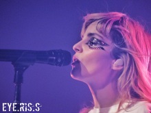 CHVRCHES / Luna Li on Nov 24, 2021 [590-small]