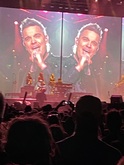 Robbie Williams / Gaz Coomes / Sneaky Sound System on Nov 26, 2023 [913-small]