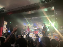Green Day / Ultra Q on Oct 19, 2023 [937-small]