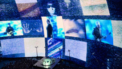 U2 / Pauli The PSM on Oct 27, 2023 [449-small]
