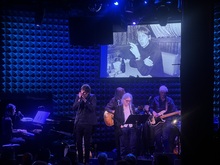 tags: Jesse Paris Smith, Nikolai Fraiture, Lenny Kaye, Tony Shanahan, Patti Smith, Ben Harper - Remembering Fred Sonic Smith on Nov 4, 2024 [440-small]