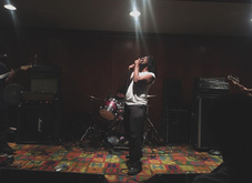 S-21 / Soul Glo / Paint It Black / praise / Gouge Away on Apr 20, 2017 [938-small]