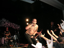 The Cumshots / Arabs in Aspic on Nov 6, 2004 [965-small]