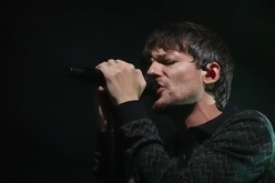 Louis Tomlinson / Andrew Cushin on Dec 14, 2022 [194-small]
