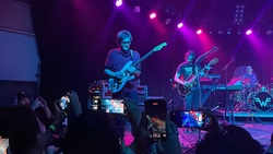 Weezer on Apr 24, 2023 [789-small]