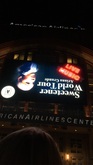Ariana Grande / Social House on Dec 9, 2019 [569-small]