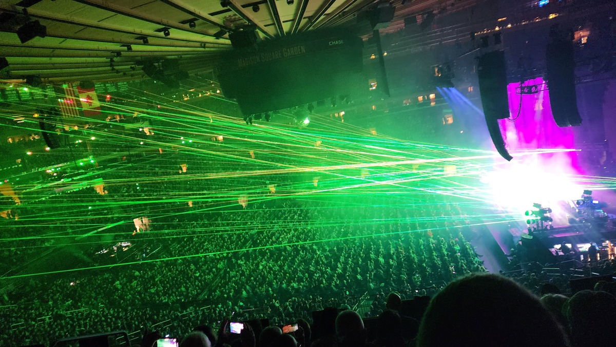 Nov 09, 2024 David Gilmour at Madison Square Garden New York, New York