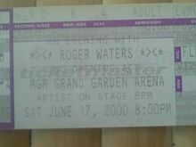 Roger Waters on Jun 17, 2000 [487-small]