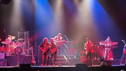 Alan Parsons Live Project on Nov 15, 2024 [399-small]