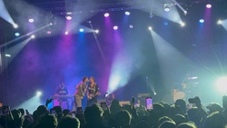 Houndmouth / Taylor McCall on Nov 15, 2024 [890-small]