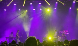 Houndmouth / Taylor McCall on Nov 15, 2024 [892-small]