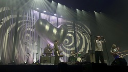 Fontaines D.C. / Wunderhorse on Nov 16, 2024 [240-small]