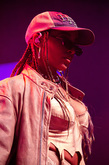 Tinashe / Raveena on Oct 26, 2024 [499-small]