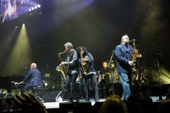 Mark Rivera, Crystal Taliefero, Mike DelGuidice and Carl Fischer , Billy Joel on Nov 21, 2016 [644-small]