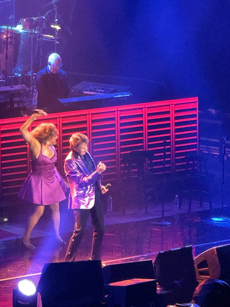 Barry Manilow Concert & Tour History (Updated for 2025) Concert Archives